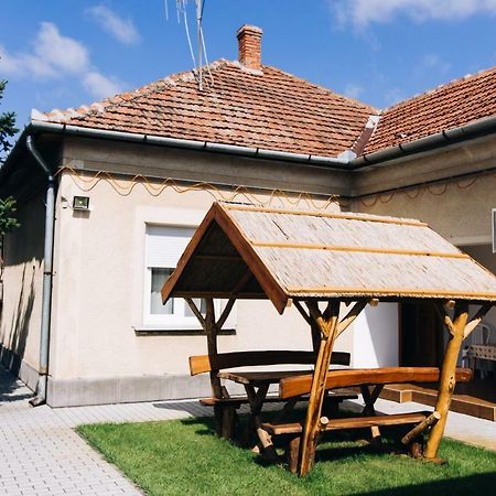 Lak6 Apartment Mórahalom Dış mekan fotoğraf